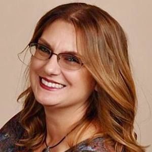 Meet your Posher, Lorianne